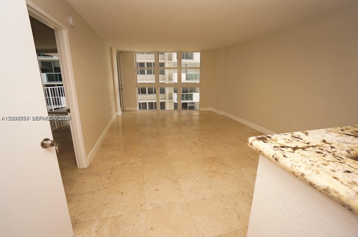 1228 West Ave # 513, Miami Beach FL 33139