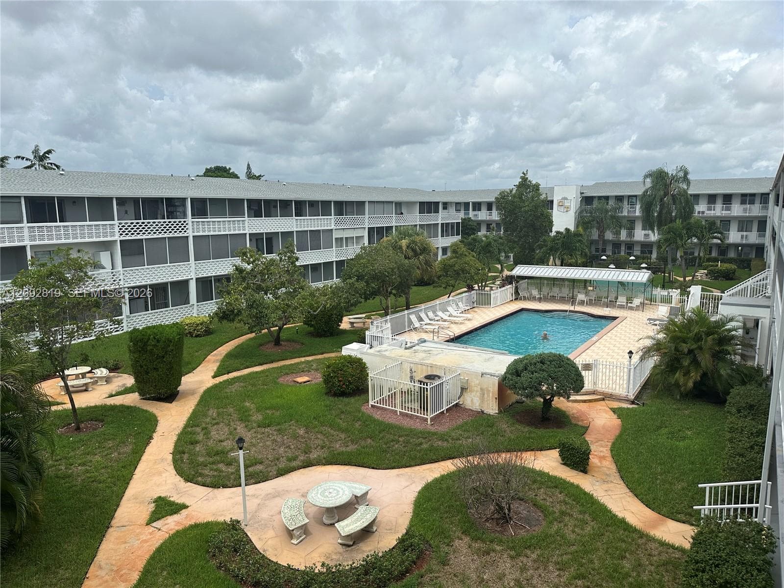 15600 NE 6th Ave # 39A, Miami FL 33162