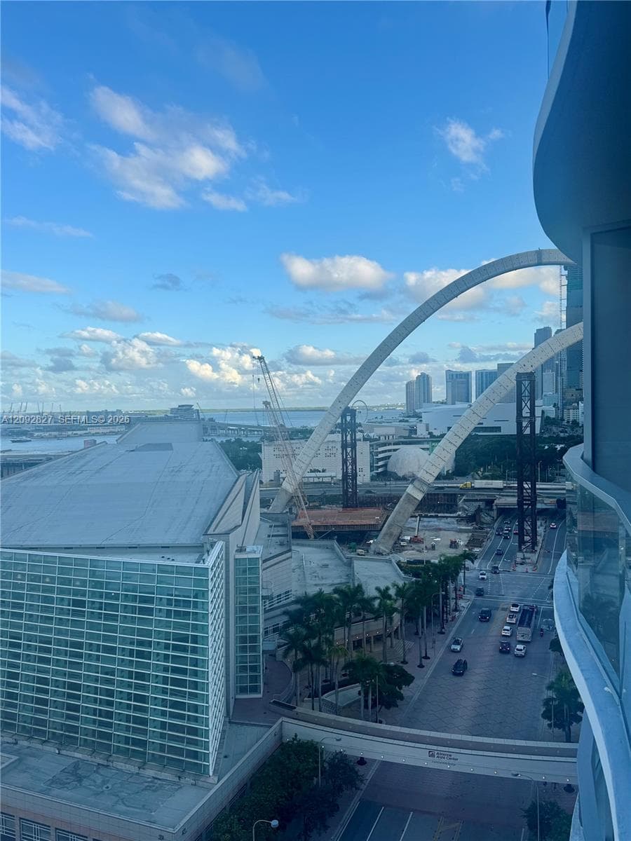 1400 Biscayne Blvd. # 1403, Miami FL 33132