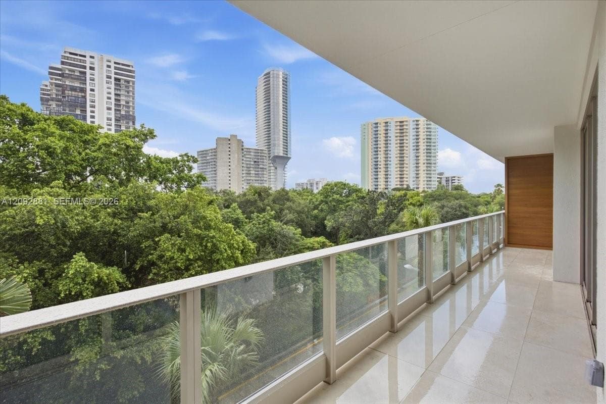 2200 Brickell Ave # 301, Miami FL 33129