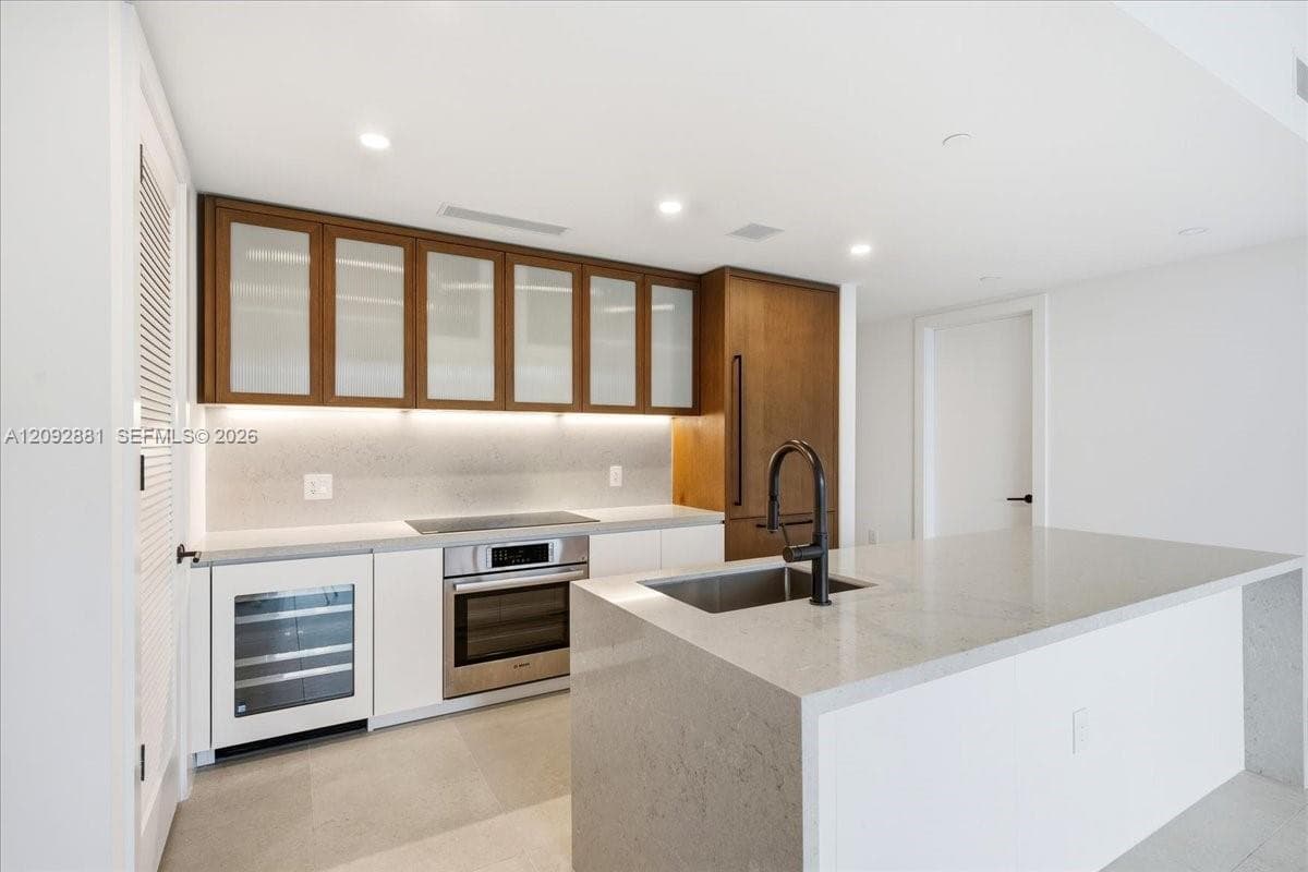 2200 Brickell Ave # 301, Miami FL 33129