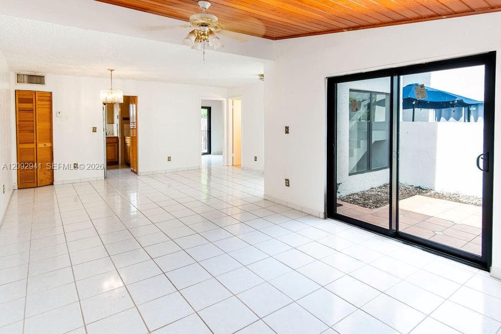 11312 SW 67th Ter, Miami FL 33173