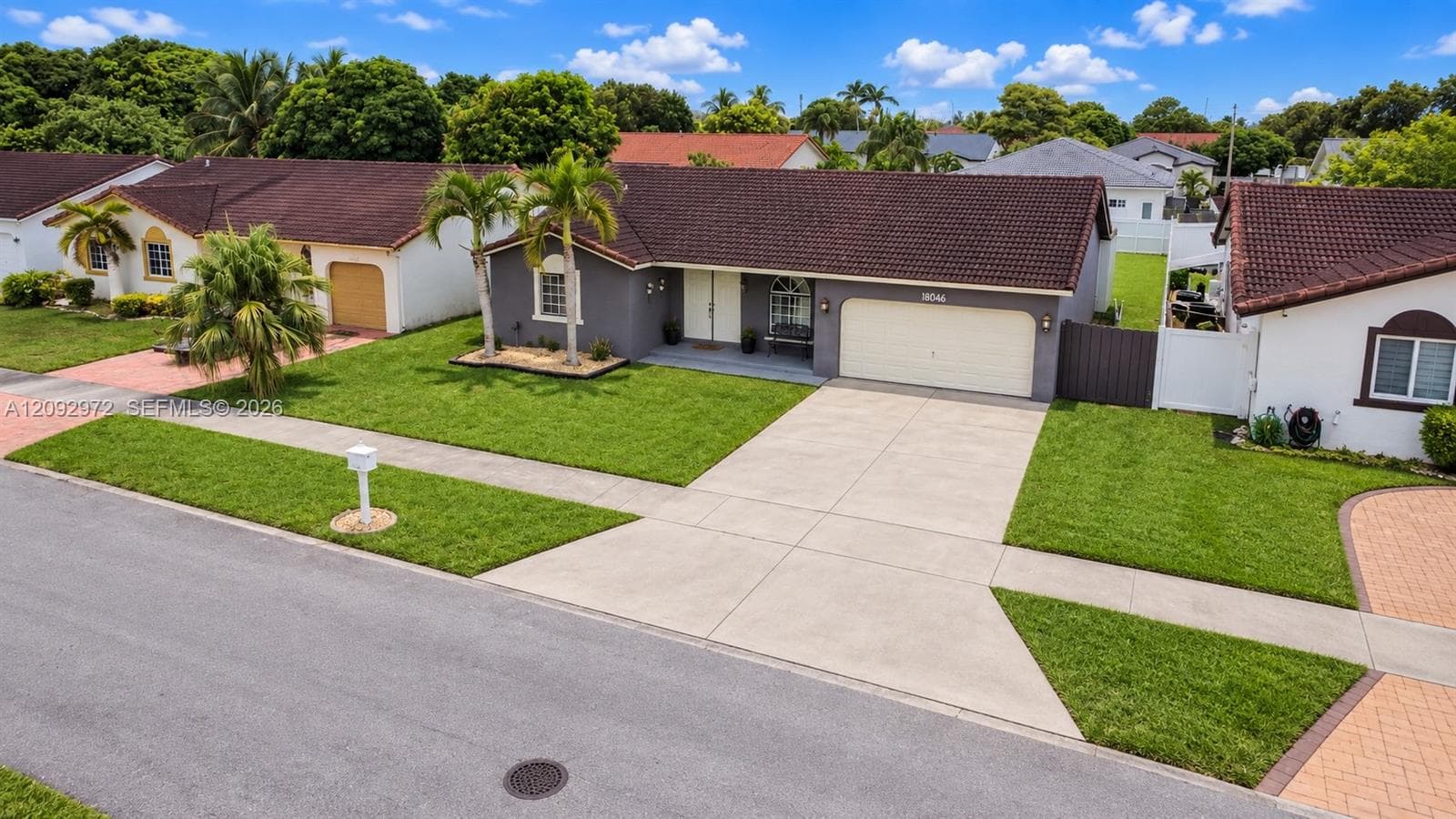 18046 SW 154th Pl, Miami FL 33187