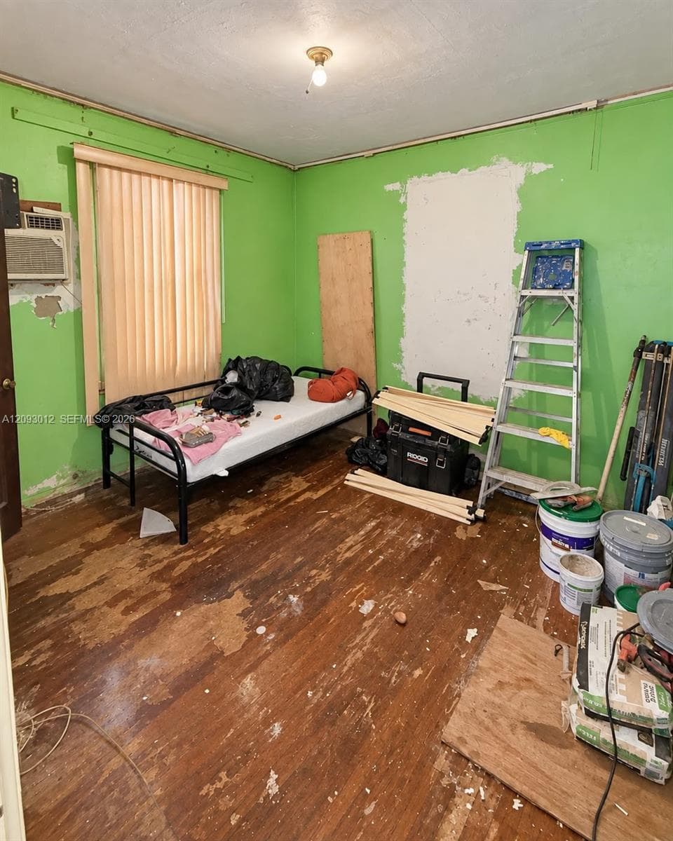 5830 NW 5th Ave, Miami FL 33127