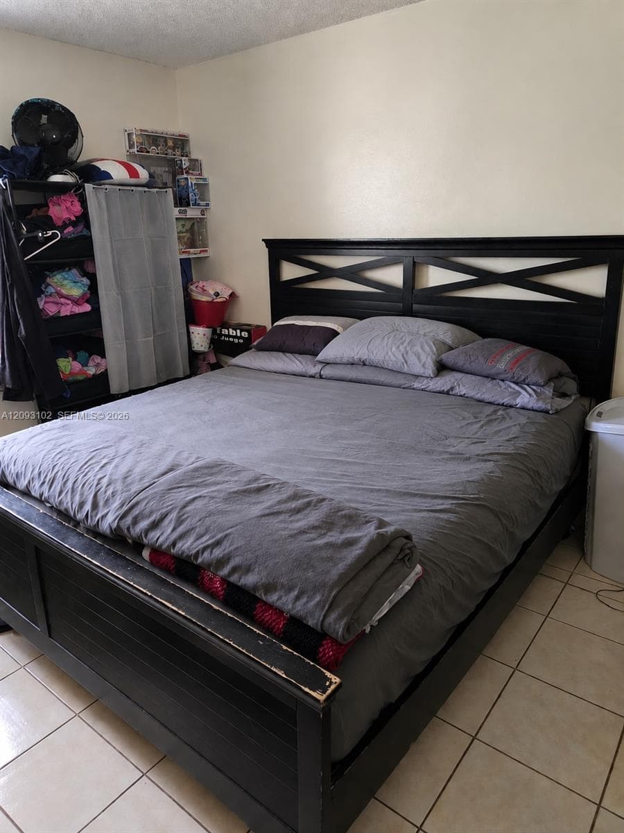 6820 W Flagler St # 103, Miami FL 33144