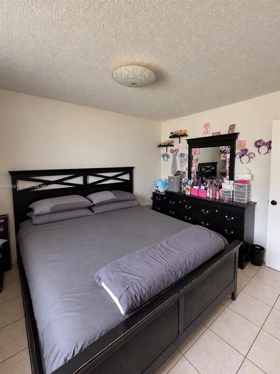 6820 W Flagler St # 103, Miami FL 33144