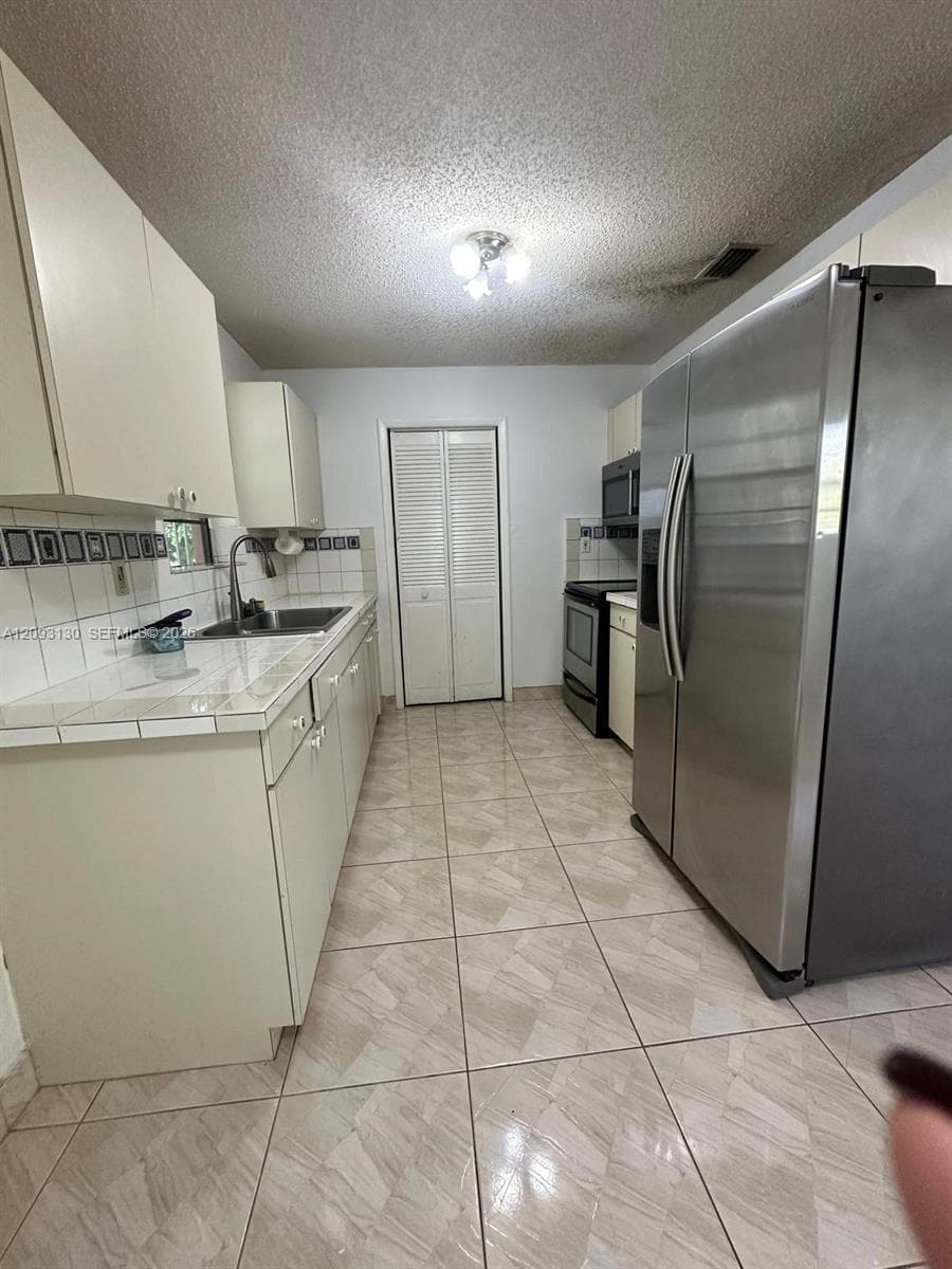 11610 SW 181st St, Miami FL 33157
