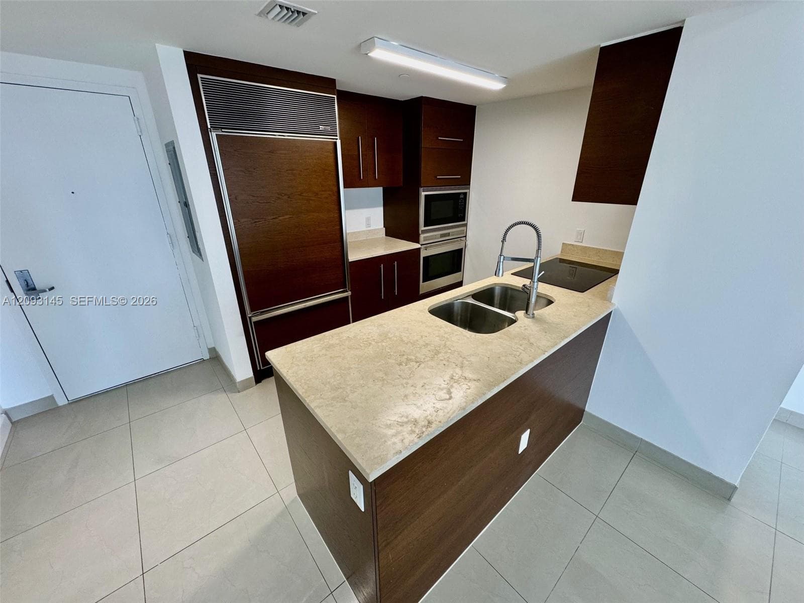 485 Brickell Ave # 1809, Miami FL 33131