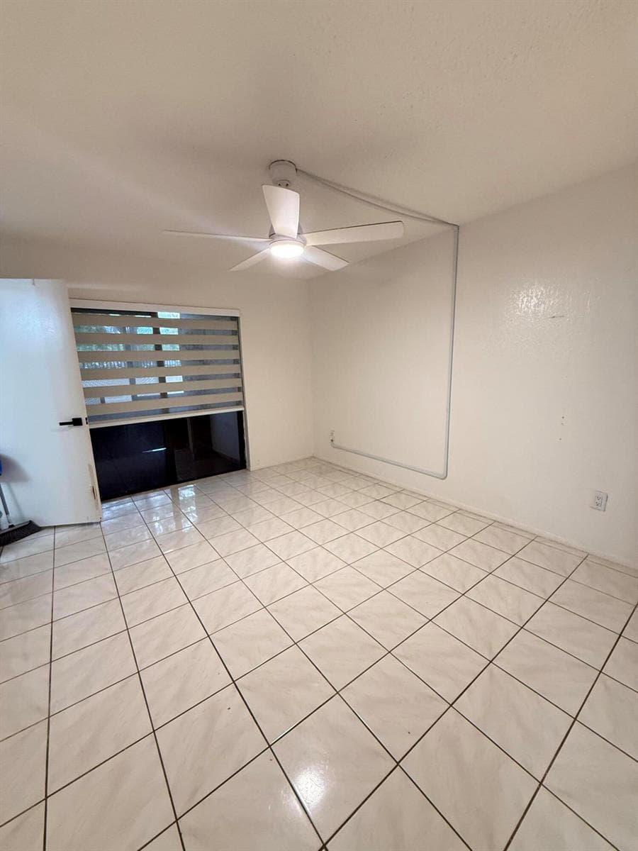 20015 NE 3RD Court # 5, Miami FL 33179