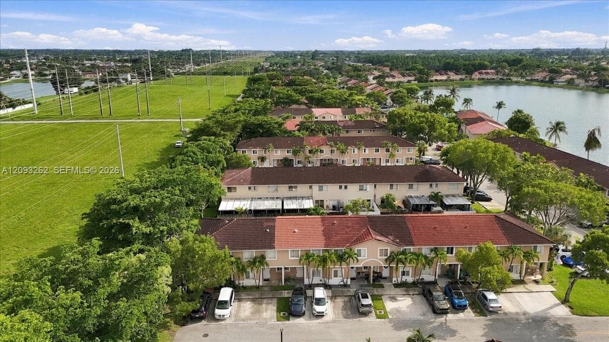 13912 SW 174th Ter # 13912, Miami FL 33177