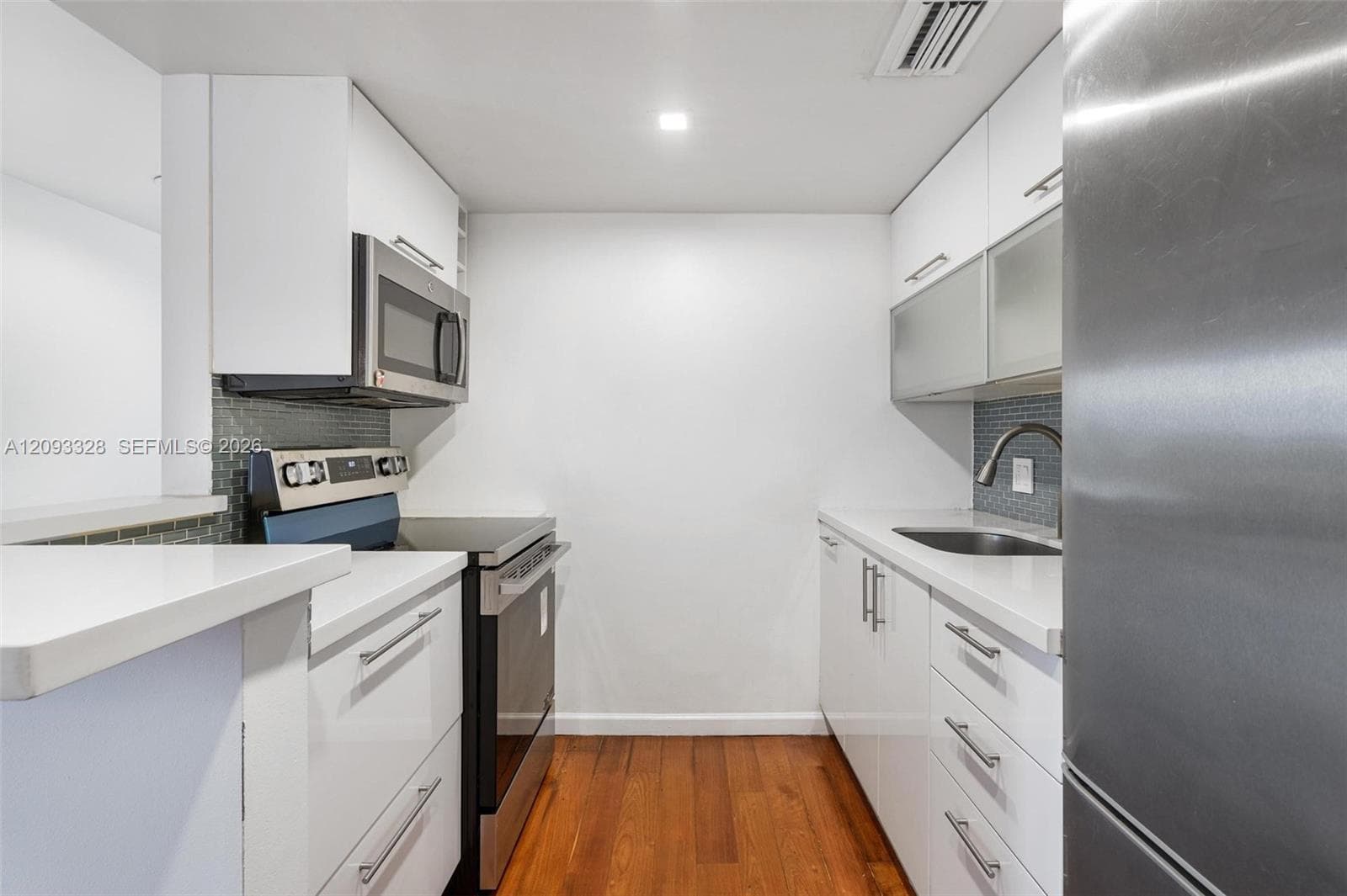 227 Michigan Ave # 405, Miami Beach FL 33139