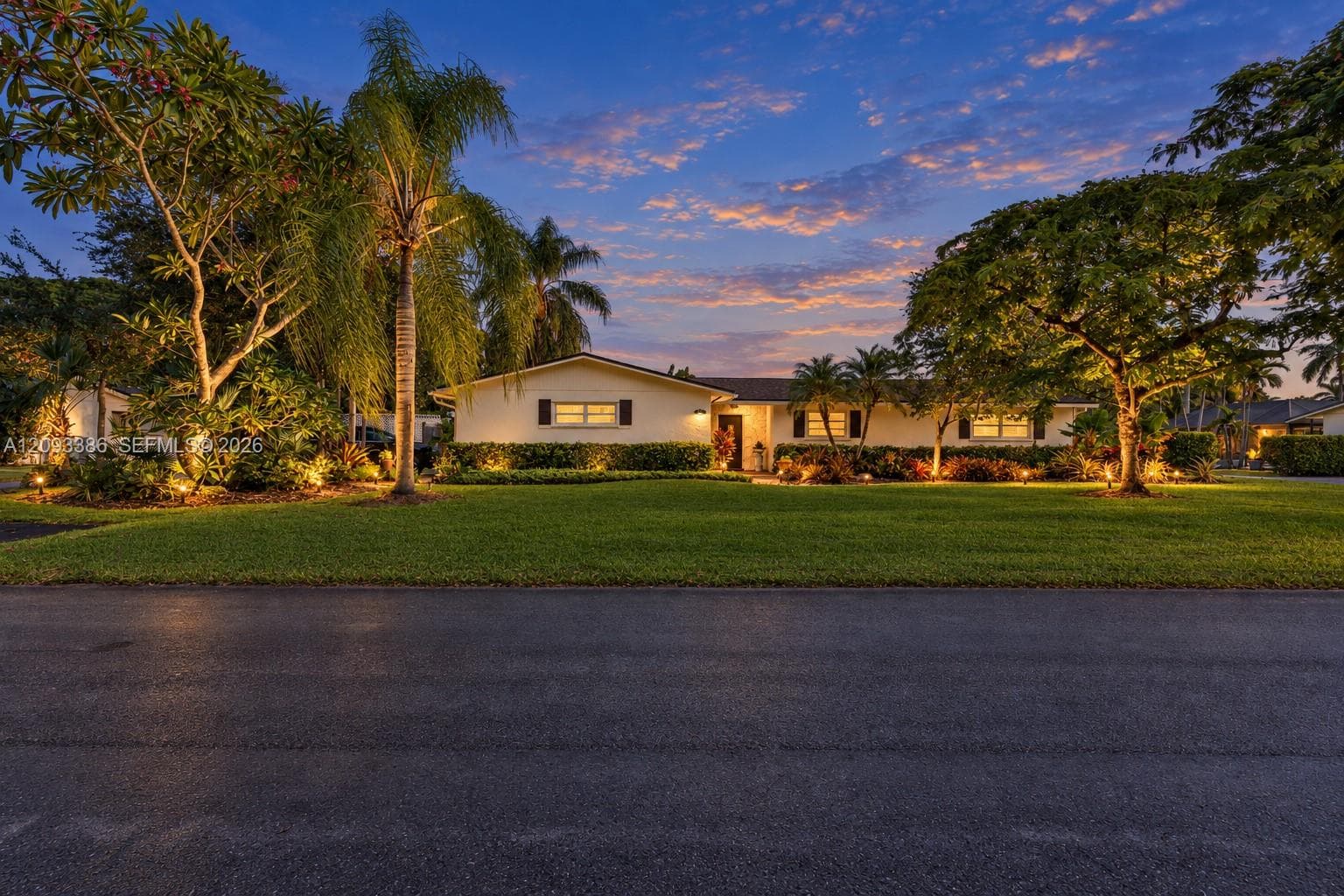 9761 SW 123rd St, Miami FL 33176