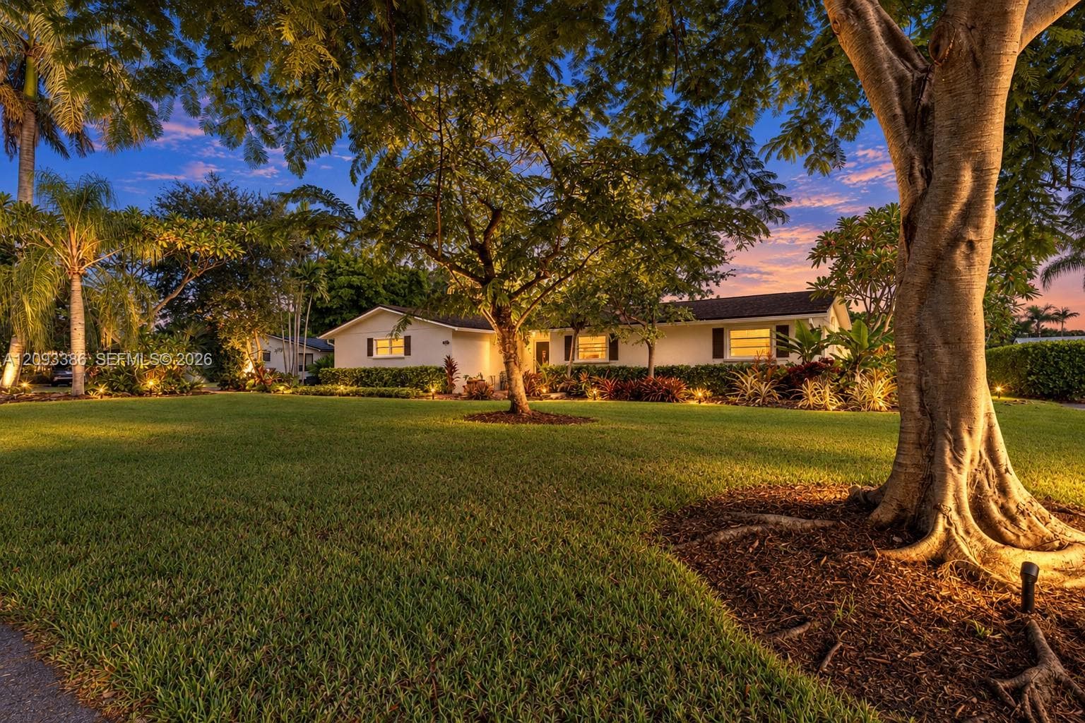 9761 SW 123rd St, Miami FL 33176
