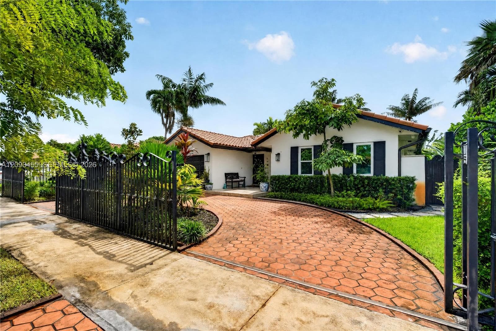 13310 NW 8th St, Miami FL 33182
