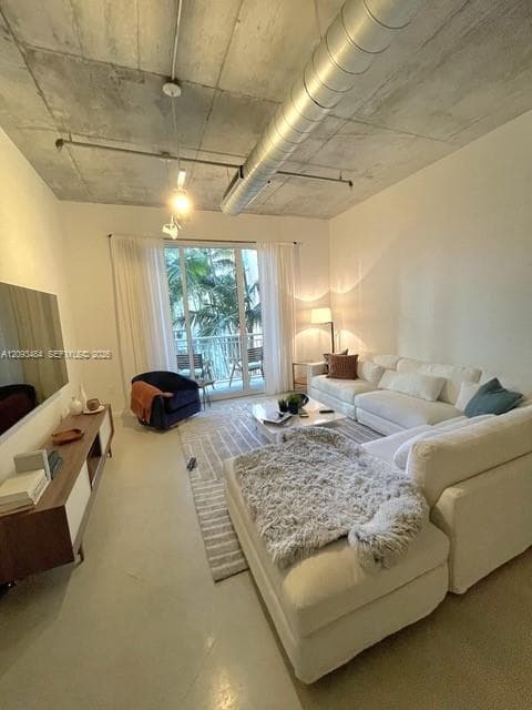 2001 Biscayne Blvd # 2309, Miami FL 33137