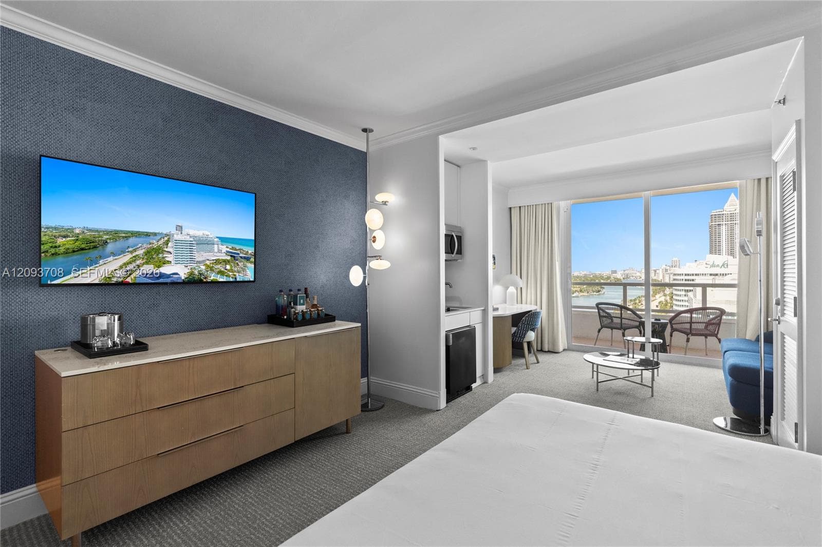 4401 Collins Ave # 1709, Miami Beach FL 33140