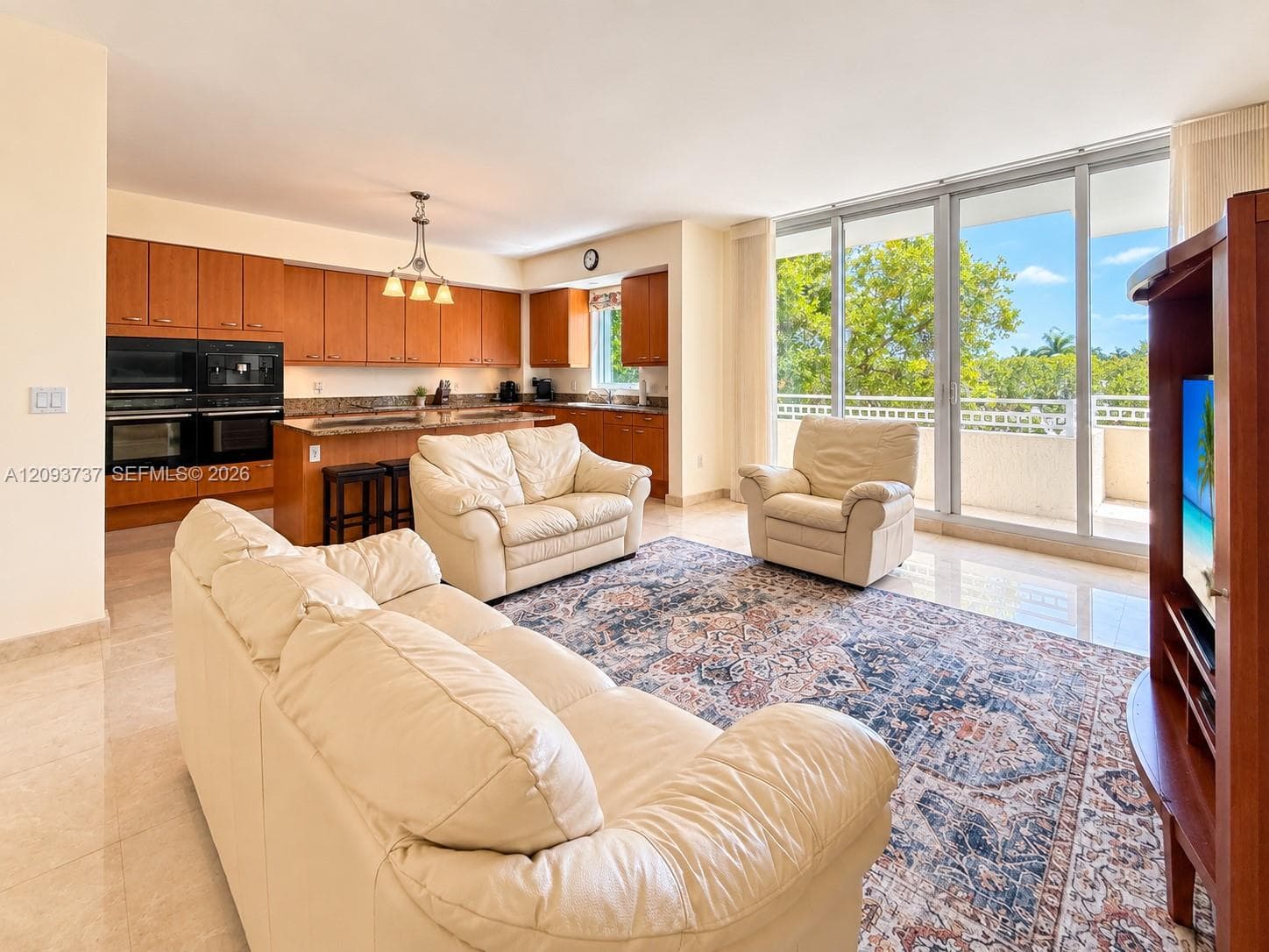 799 Crandon Blvd # 202, Key Biscayne FL 33149