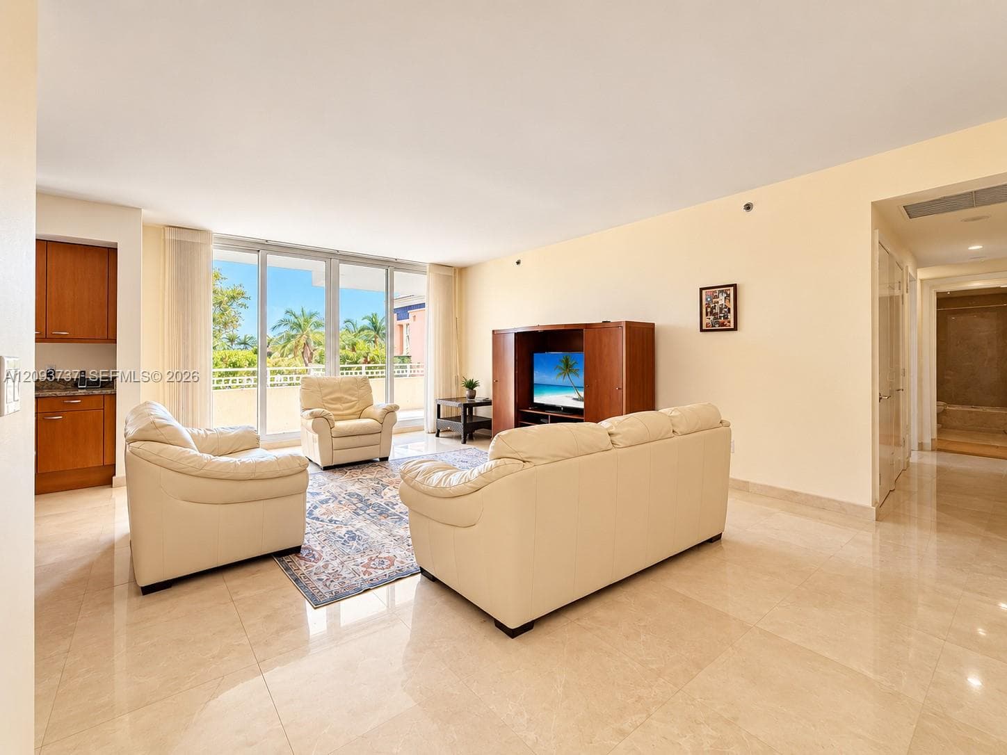 799 Crandon Blvd # 202, Key Biscayne FL 33149