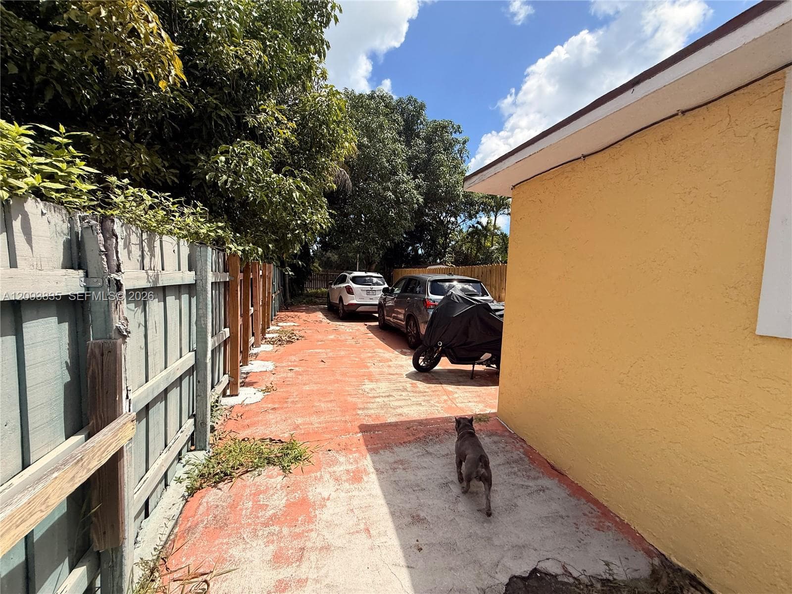 10341 NW 6th Ave, Miami FL 33150