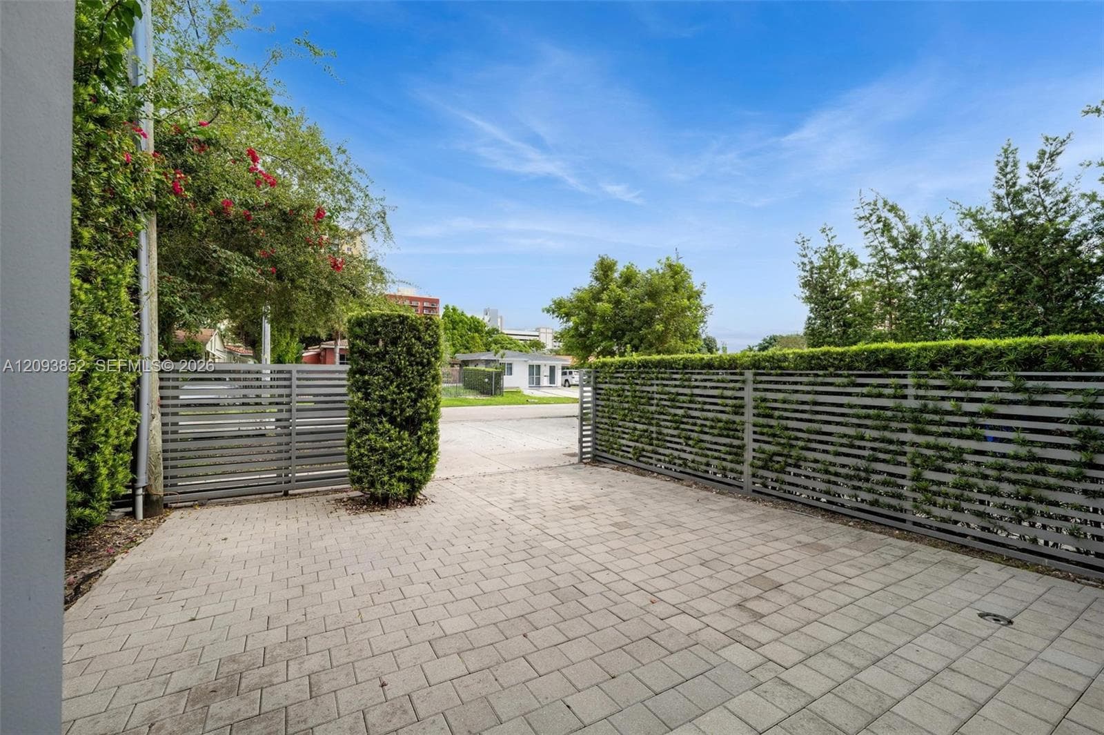 3448 SW 23rd St # 3448, Miami FL 33145