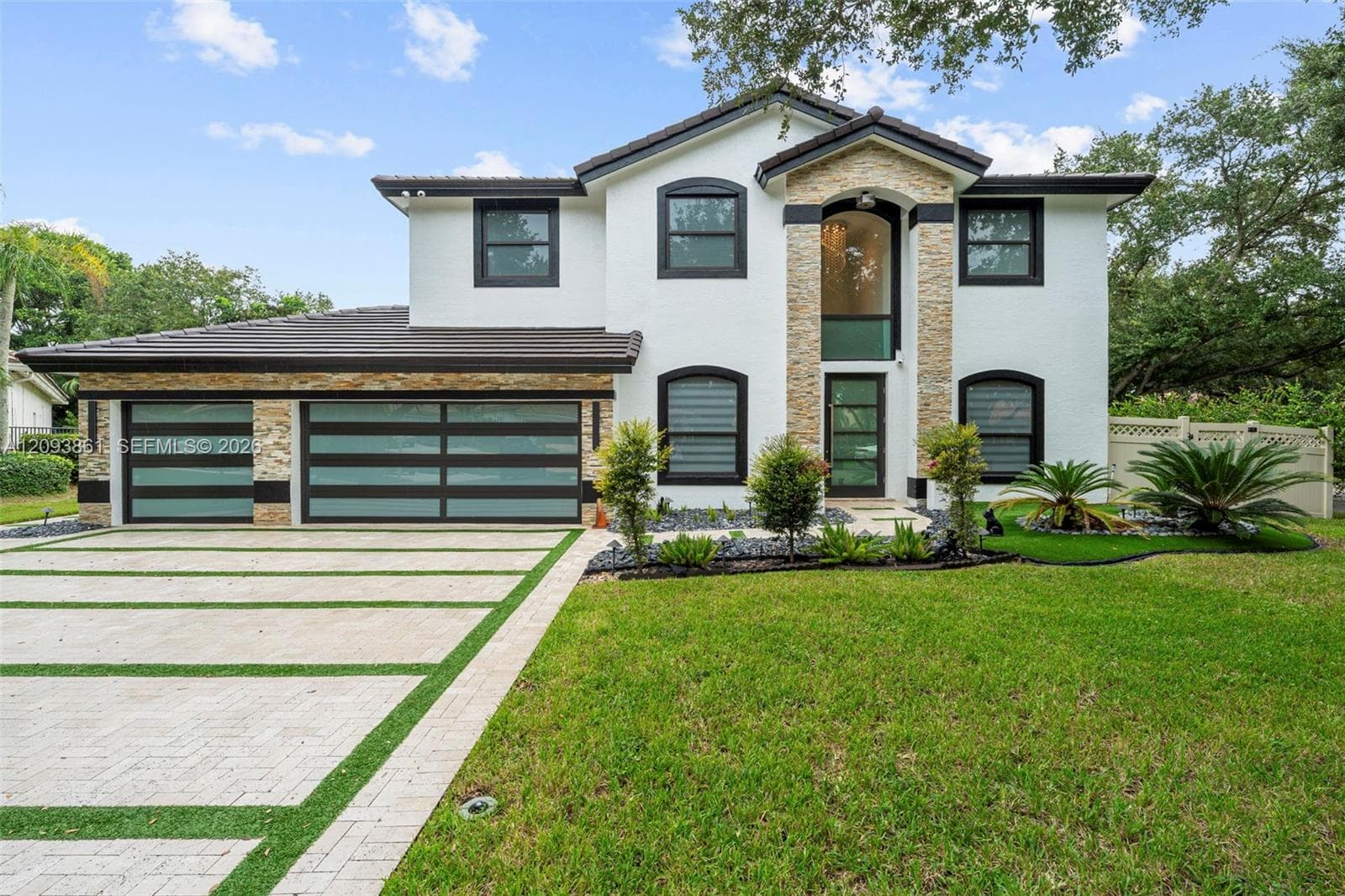 1254 NW 102nd Way, Coral Springs FL 33071
