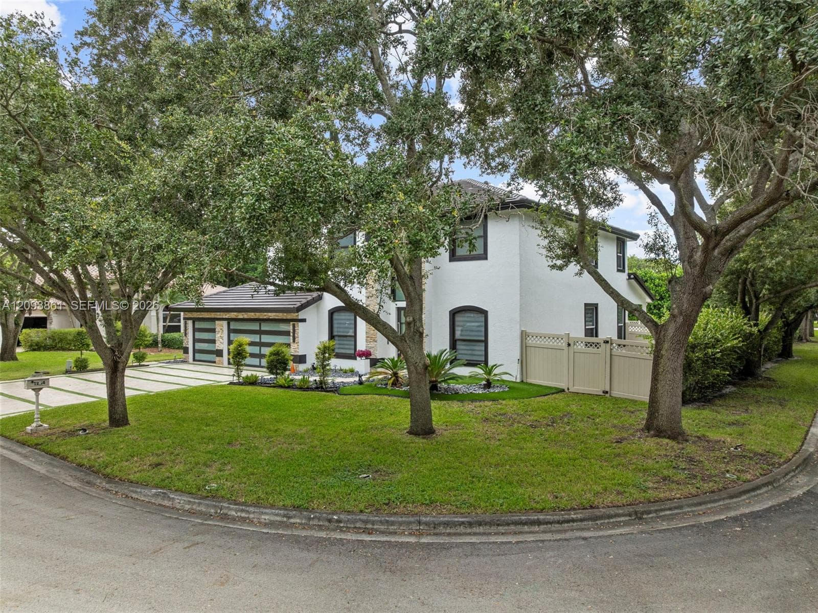 1254 NW 102nd Way, Coral Springs FL 33071