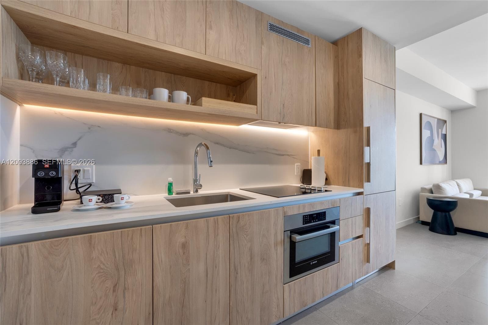 11 NE 6th St # 2310, Miami FL 33132