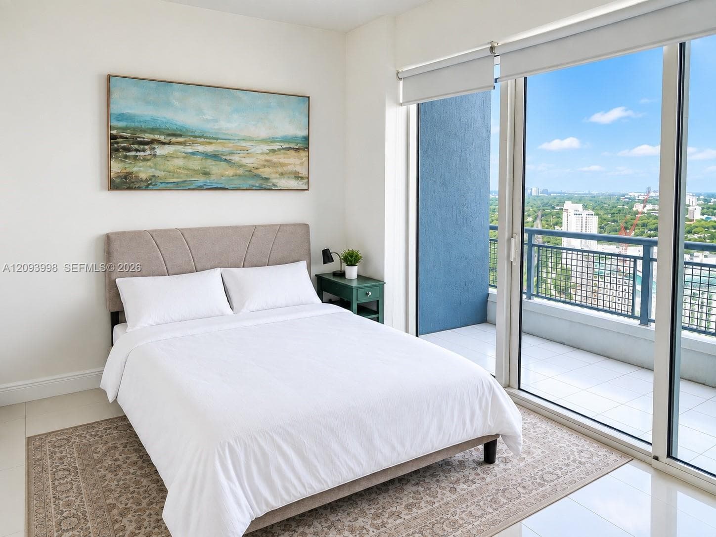 60 SW 13th St # 2409, Miami FL 33130
