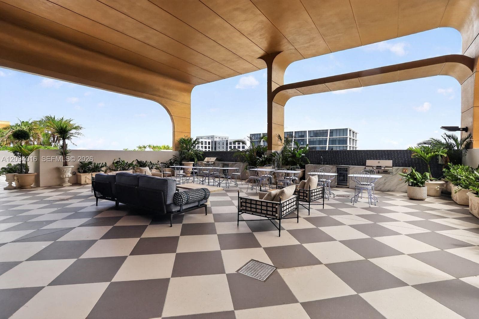 2700 NW 2ND AVE # 545, Miami FL 33127