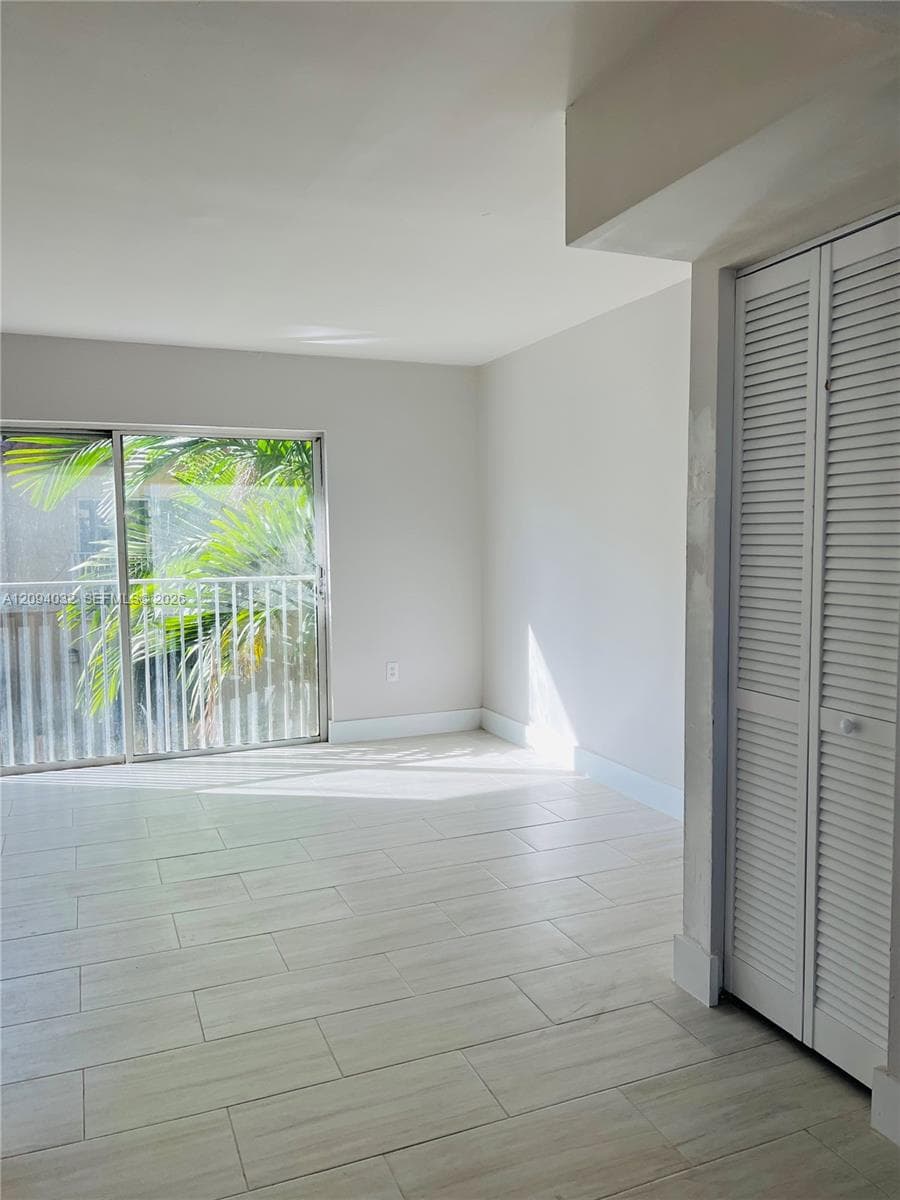 380 NW 85th Pl # 1406, Miami FL 33126