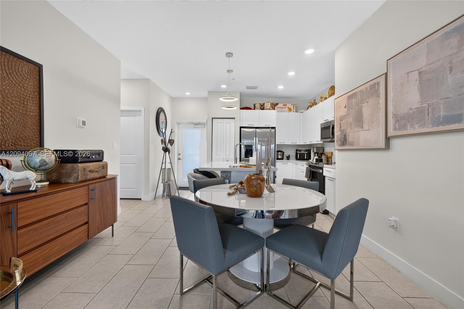 8167 NW 41st St # 208, Doral FL 33166