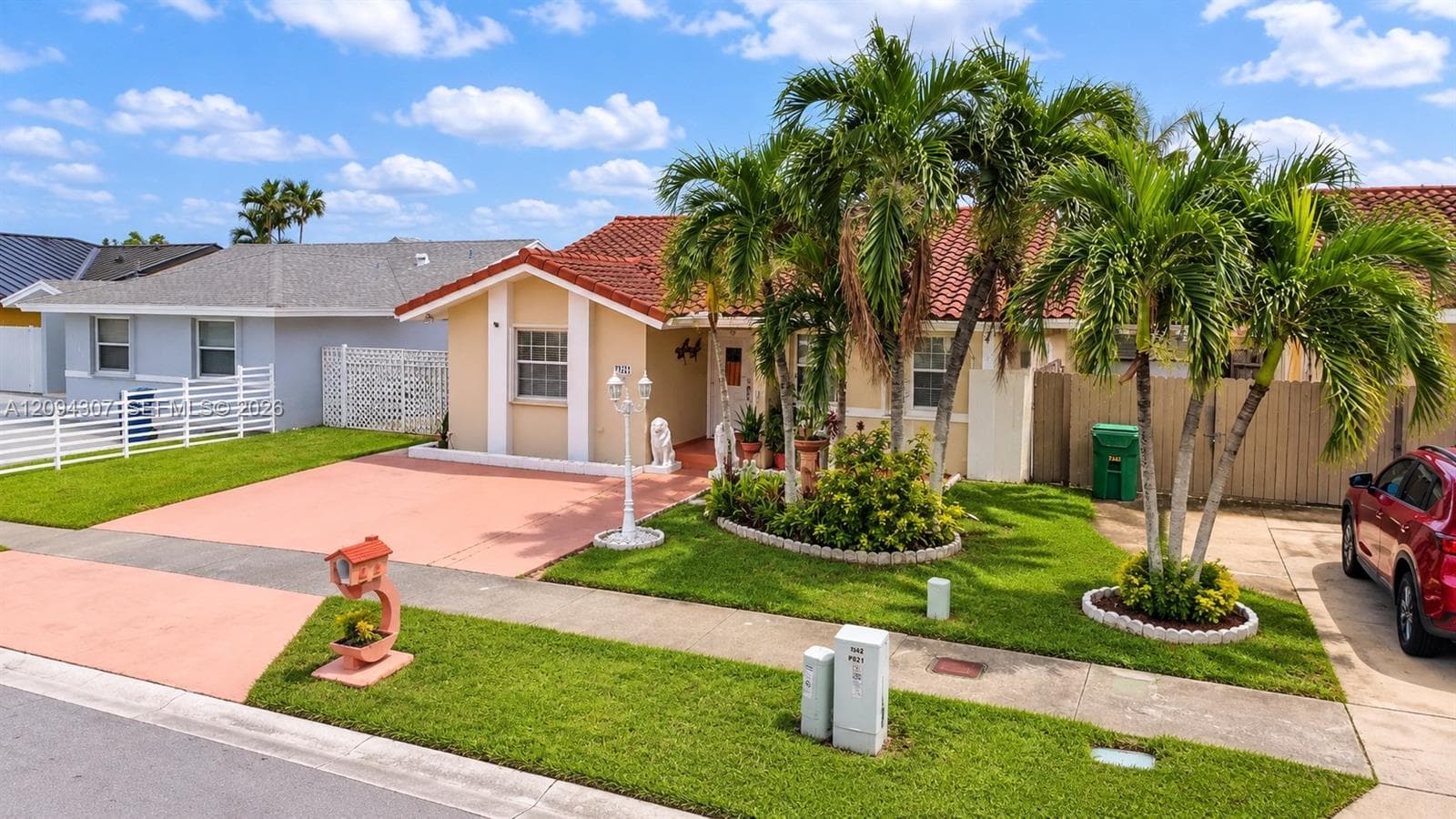2421 SW 142nd Pl, Miami FL 33175