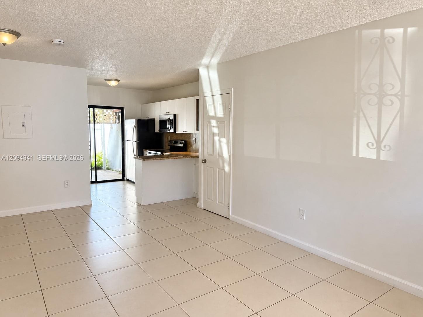 2775 W 61st St # 102, Hialeah FL 33016