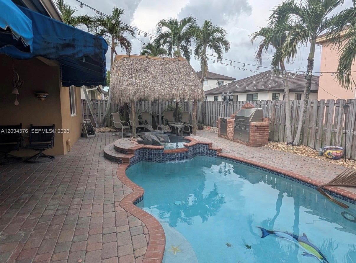 2924 SW 144th Pl, Miami FL 33175