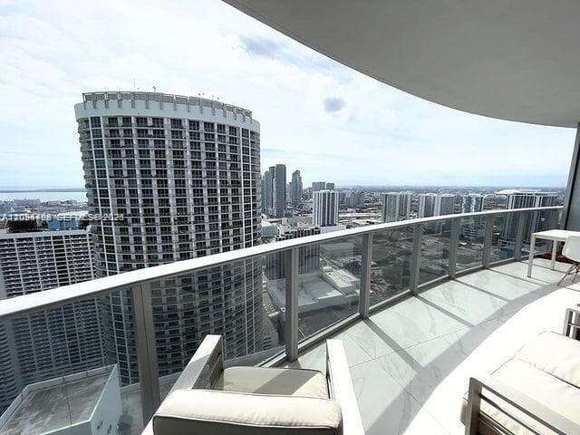 488 NE 18th St # 4602, Miami FL 33132