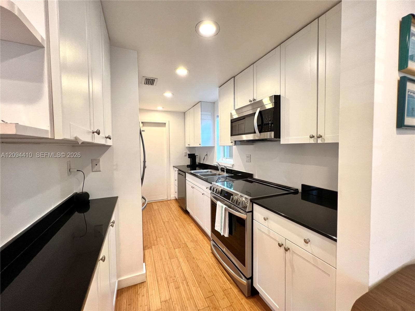 3158 Carter St, Miami FL 33133