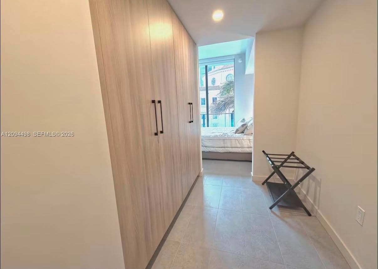 121 NE 5th St # 306, Miami FL 33132