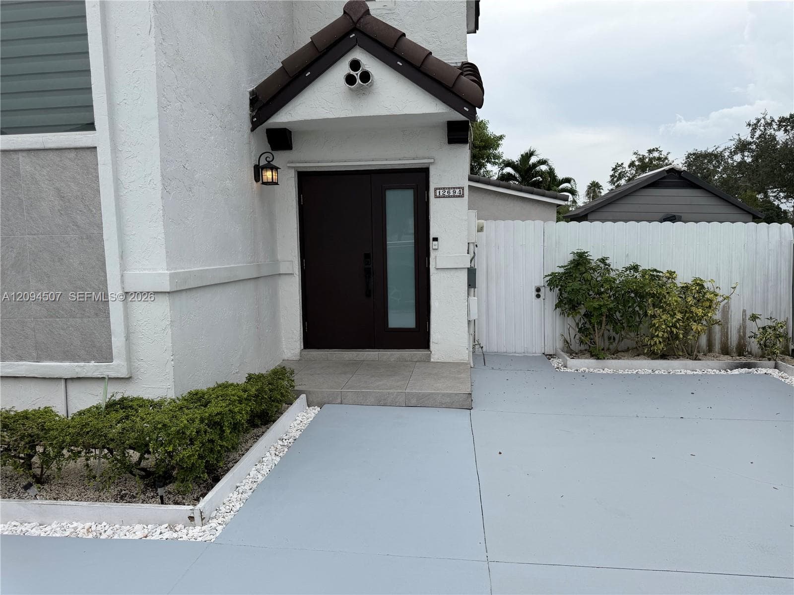 12694 NW 8th Trl, Miami FL 33182