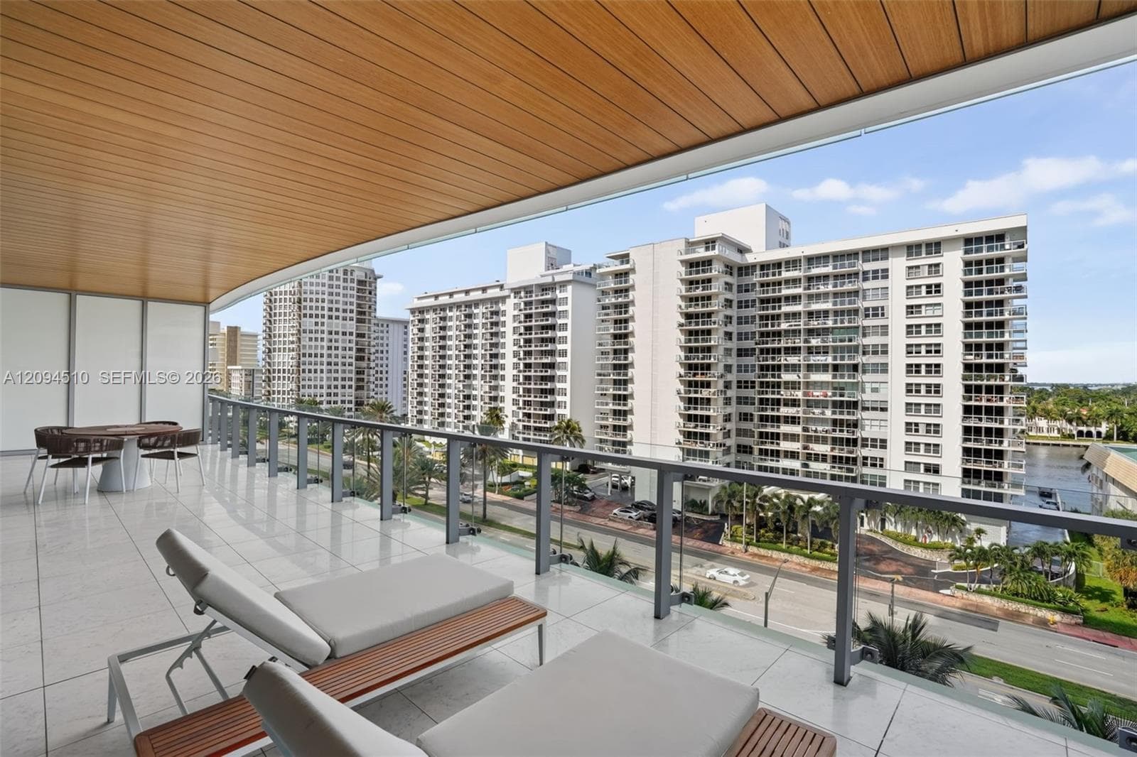 5775 Collins Ave # 705, Miami Beach FL 33140