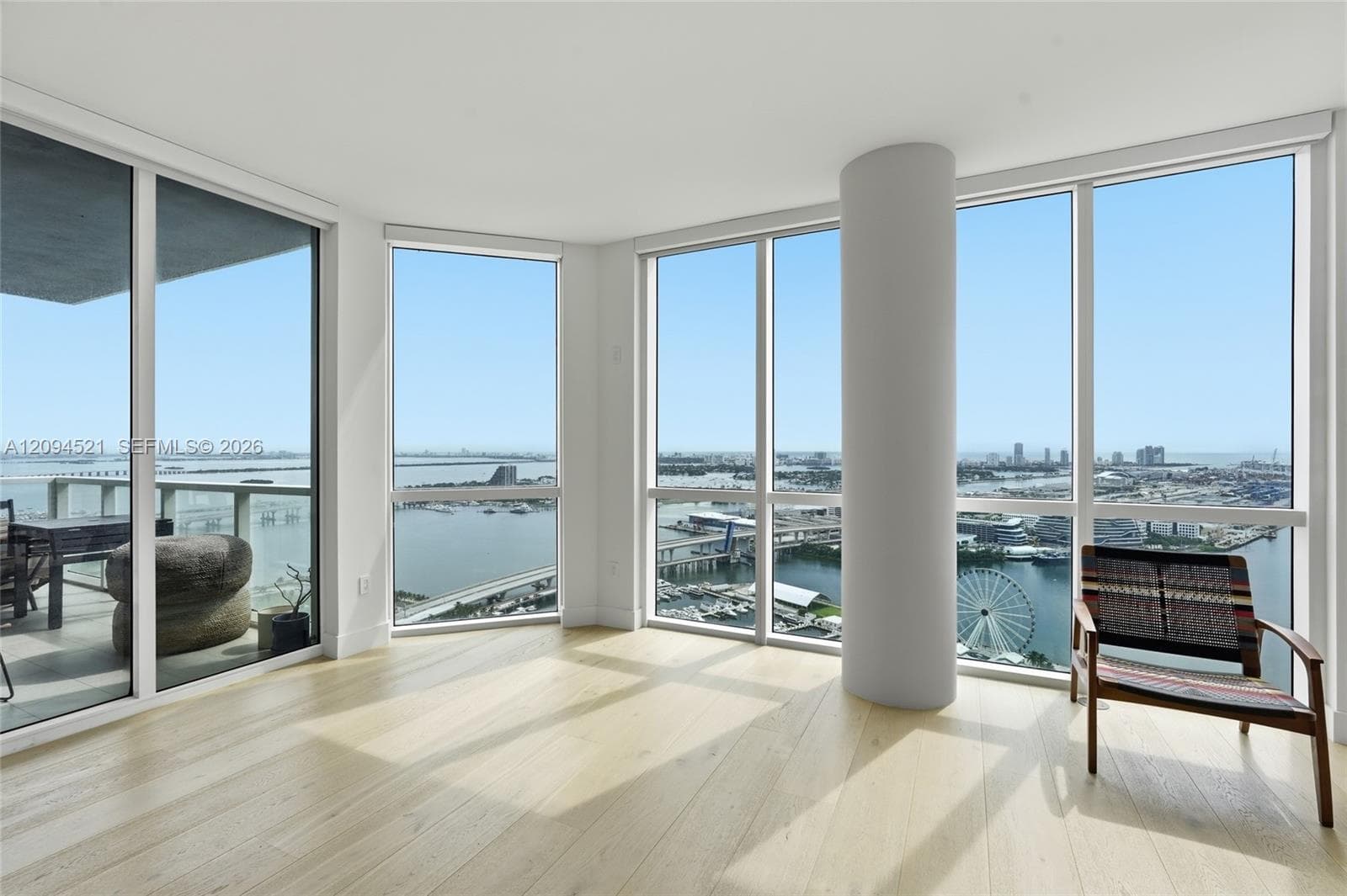 244 Biscayne Blvd # 4103, Miami FL 33132