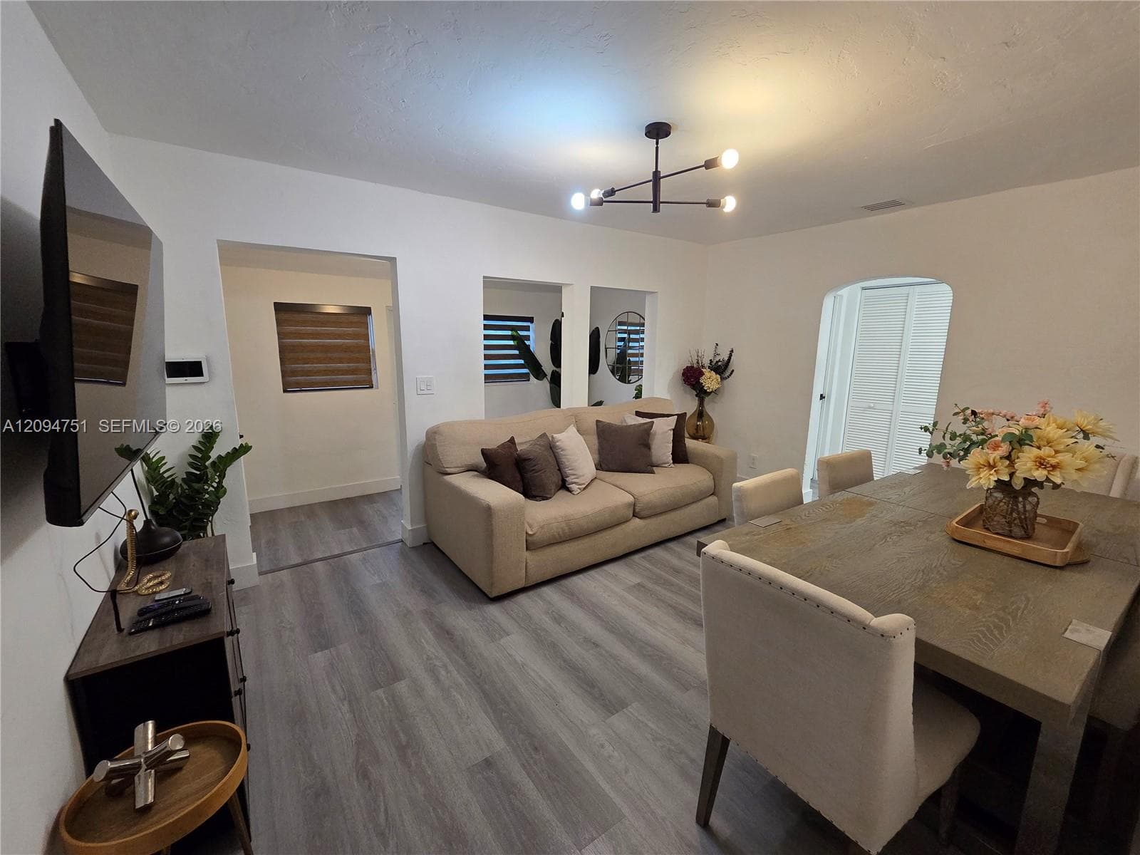 1044 NW 64th St, Miami FL 33150