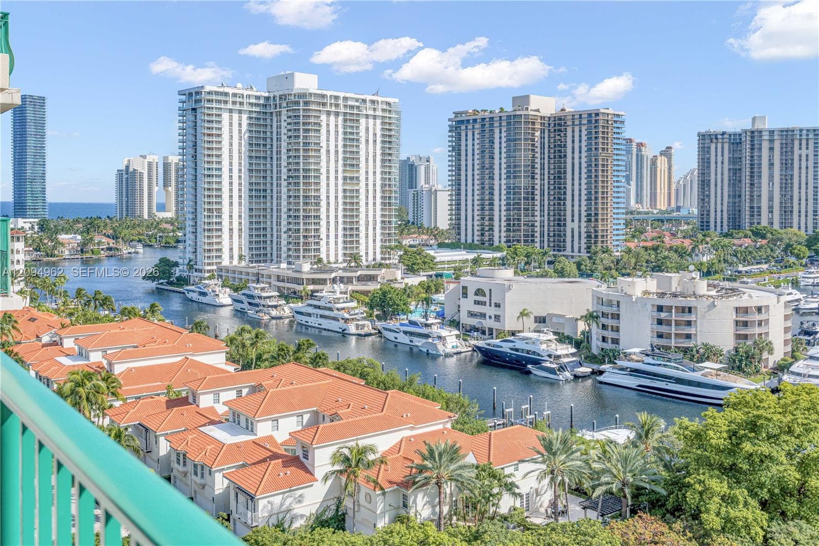 19900 E Country Club Dr # 1209, Aventura FL 33180
