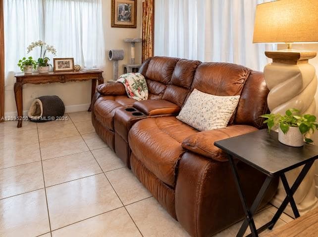 7550 SW 35th St, Miami FL 33155