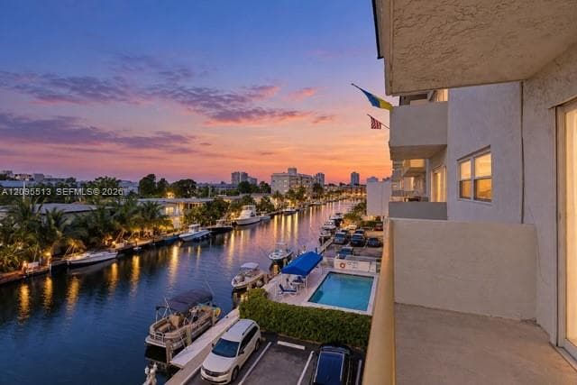 3770 NE 171st St # 402, North Miami Beach FL 33160