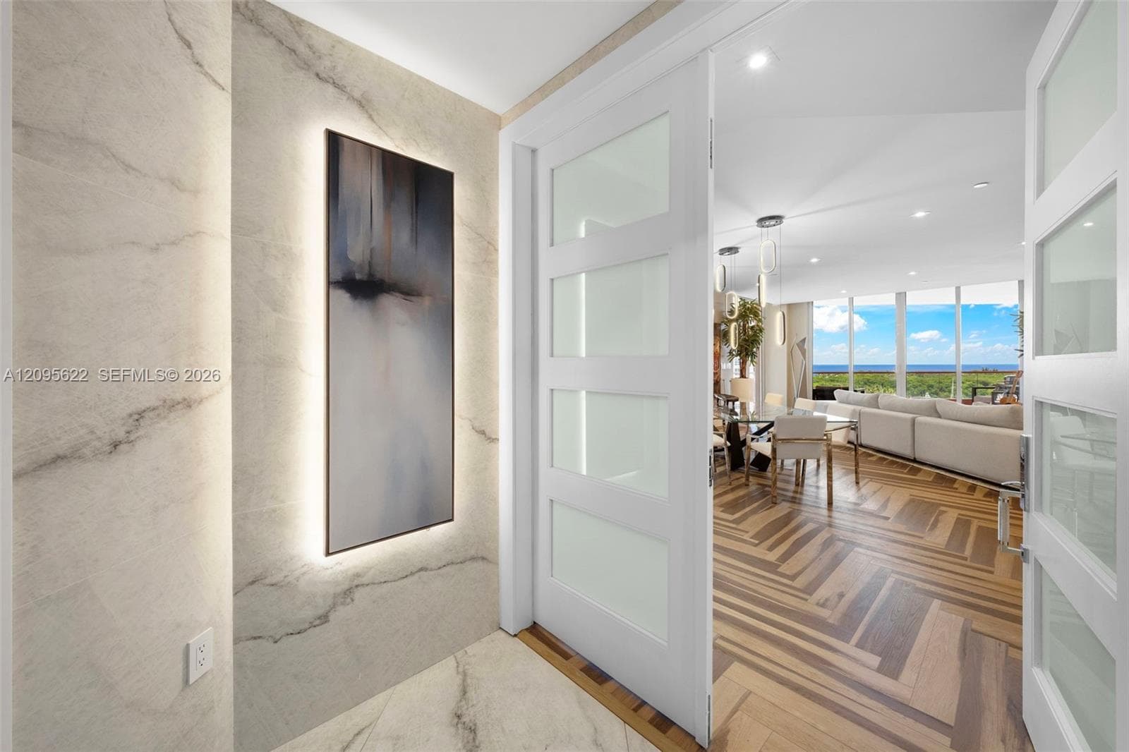 60 Edgewater Dr # 11F, Coral Gables FL 33133