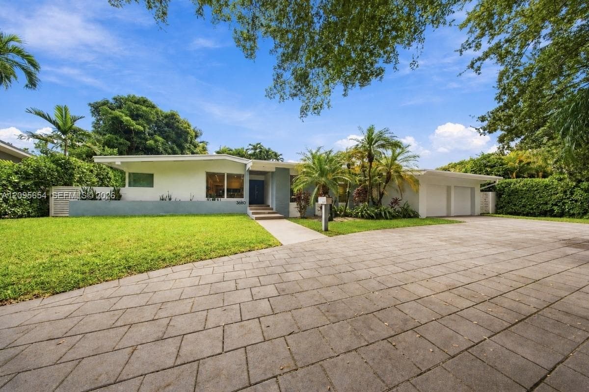 3680 Battersea Rd, Miami FL 33133