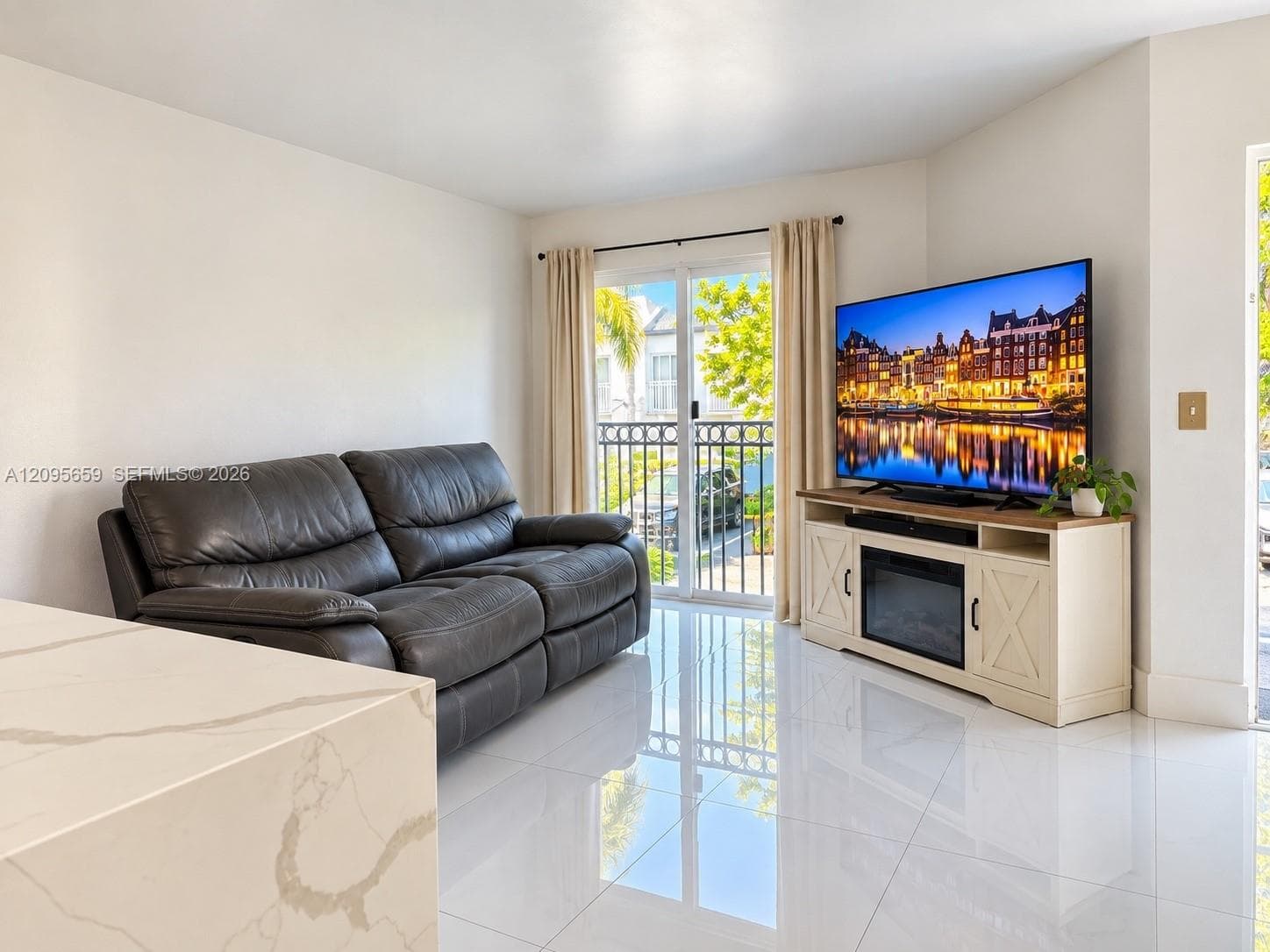 8630 NW 5th Ter # 208, Miami FL 33126
