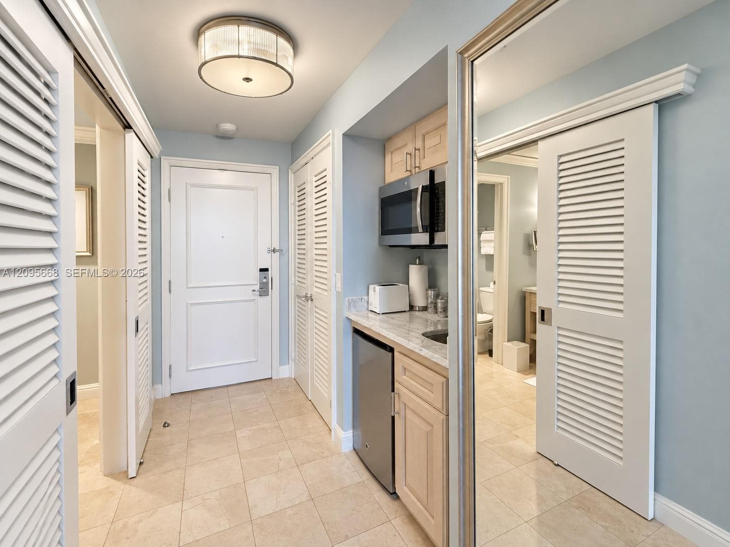 455 Grand Bay Dr # 1020, Key Biscayne FL 33149