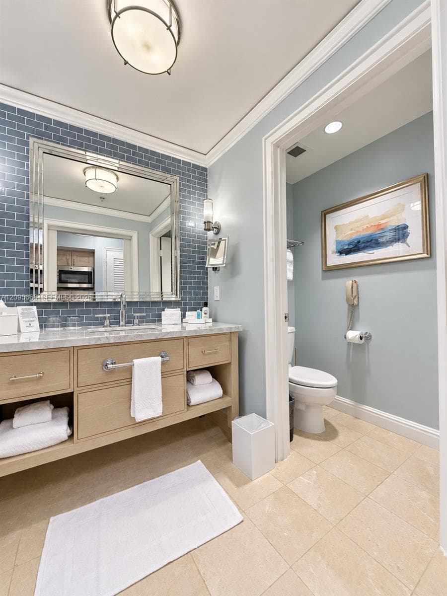 455 Grand Bay Dr # 1020, Key Biscayne FL 33149