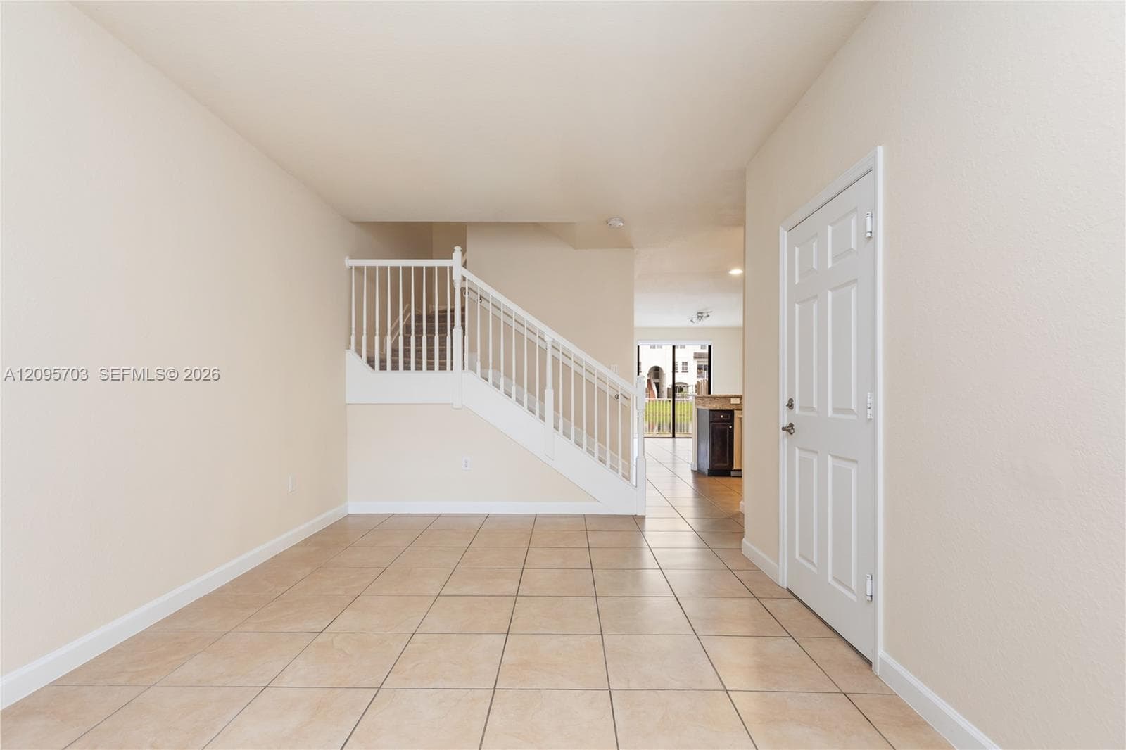 8965 NW 98th Ave, Doral FL 33178